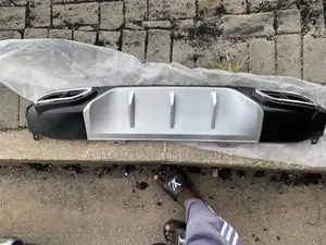 Honda Civic 2016 2017 2018 Back Bumper Diffuser