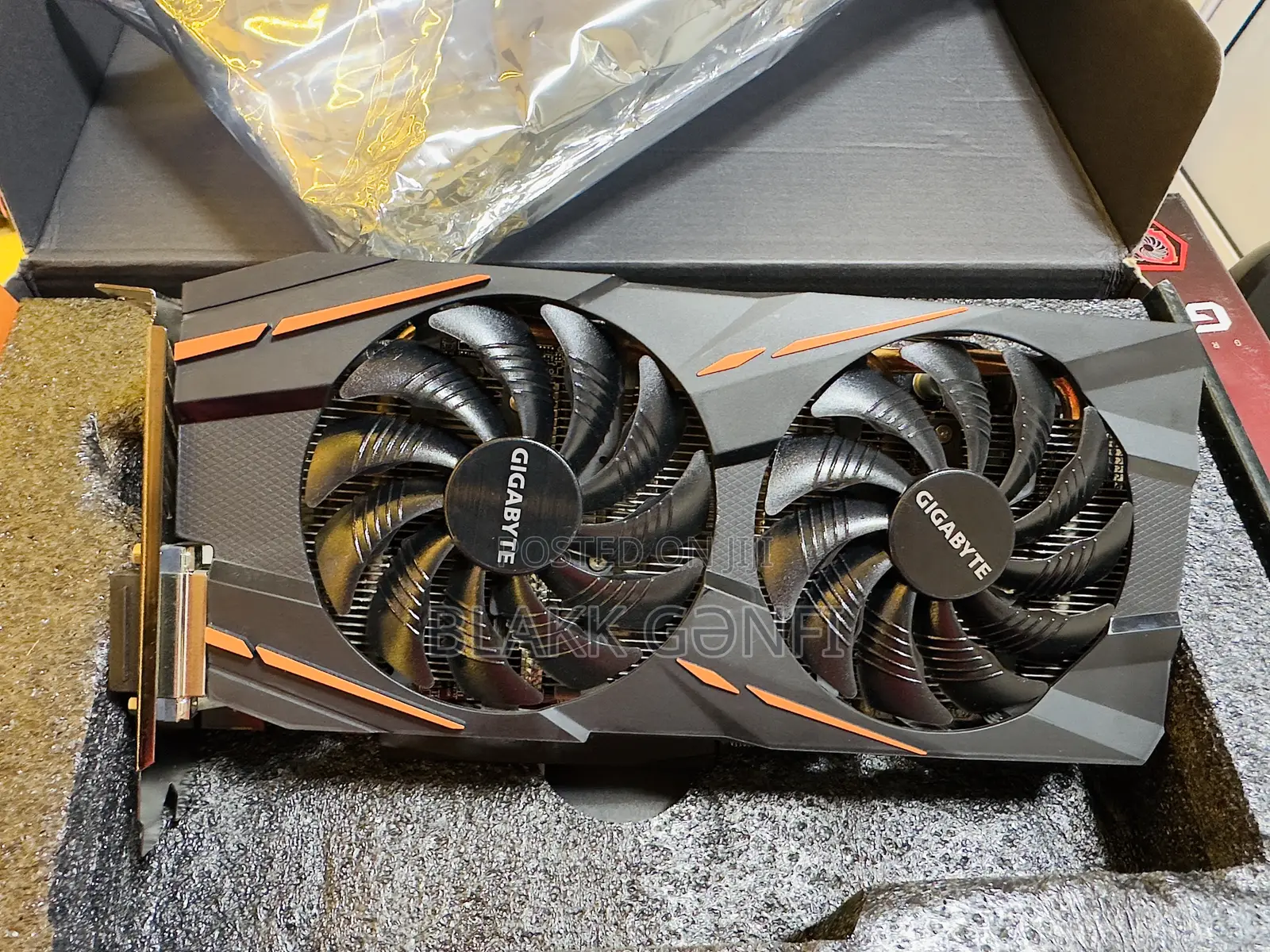 Gigabyte Gaming Rx 570 4gb RGB Cards [Original]