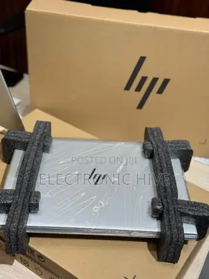 New Laptop HP EliteBook 745 G6 16GB AMD Ryzen 5 SSD 256GB