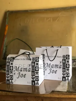 One Color Boxbag