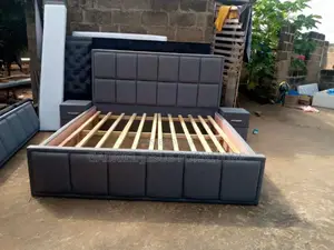 Queen Size Bed With Nightstand