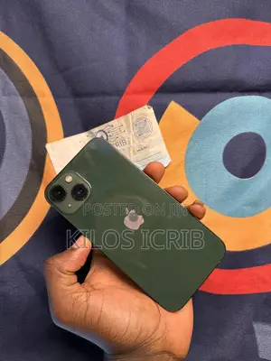Apple iPhone 13 128 GB Green
