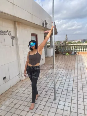 Rotating Stripper Pole/ Dance Pole for Night Clubs, Dance