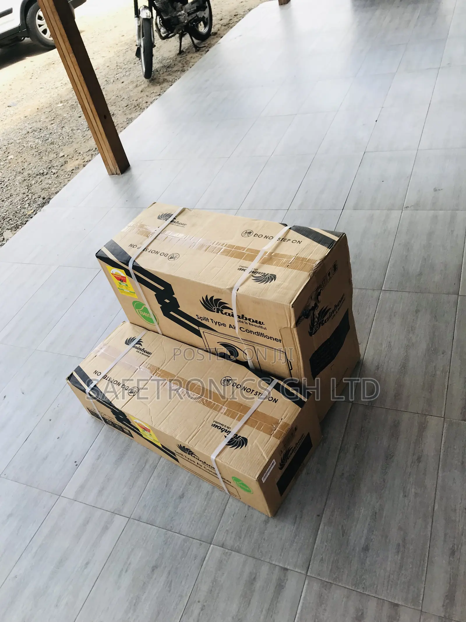 Shop Auto Turn on 1.5 Horsepower Rainbow Split Ac