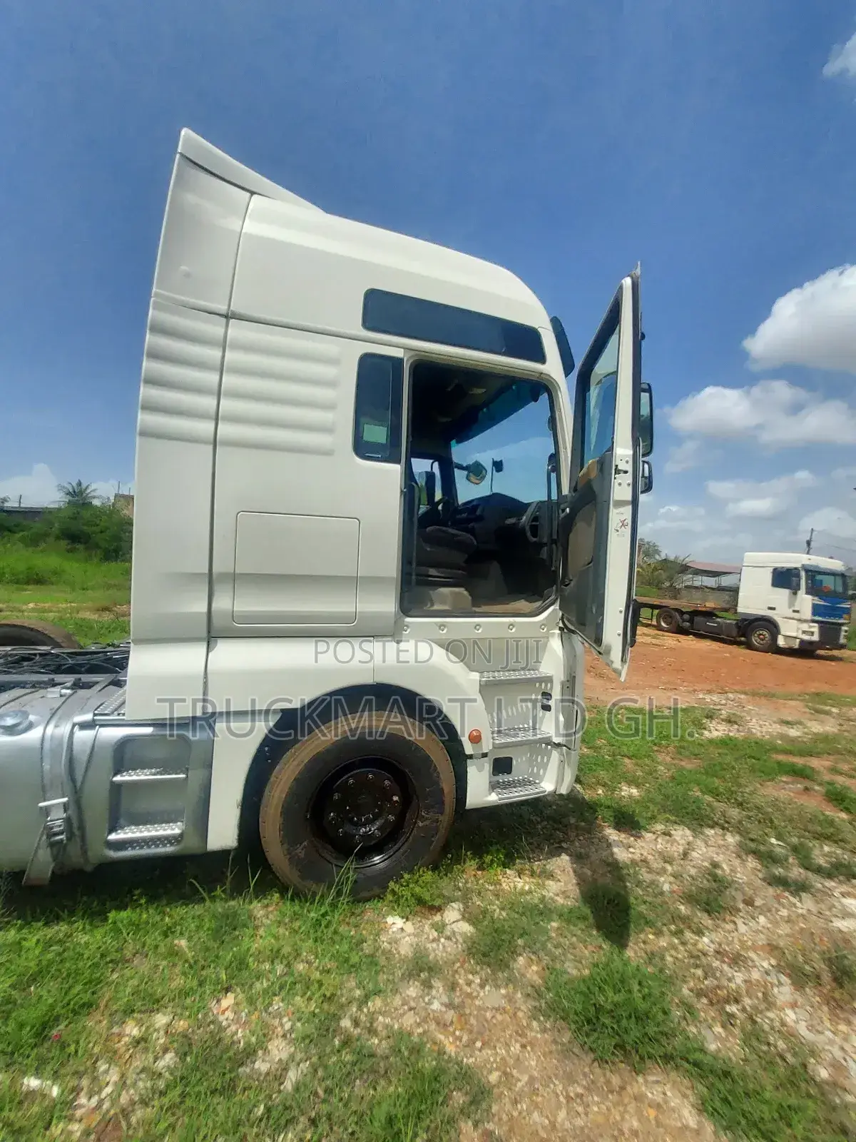 Man Tg-a 2010 Model With Trailer(Spring)