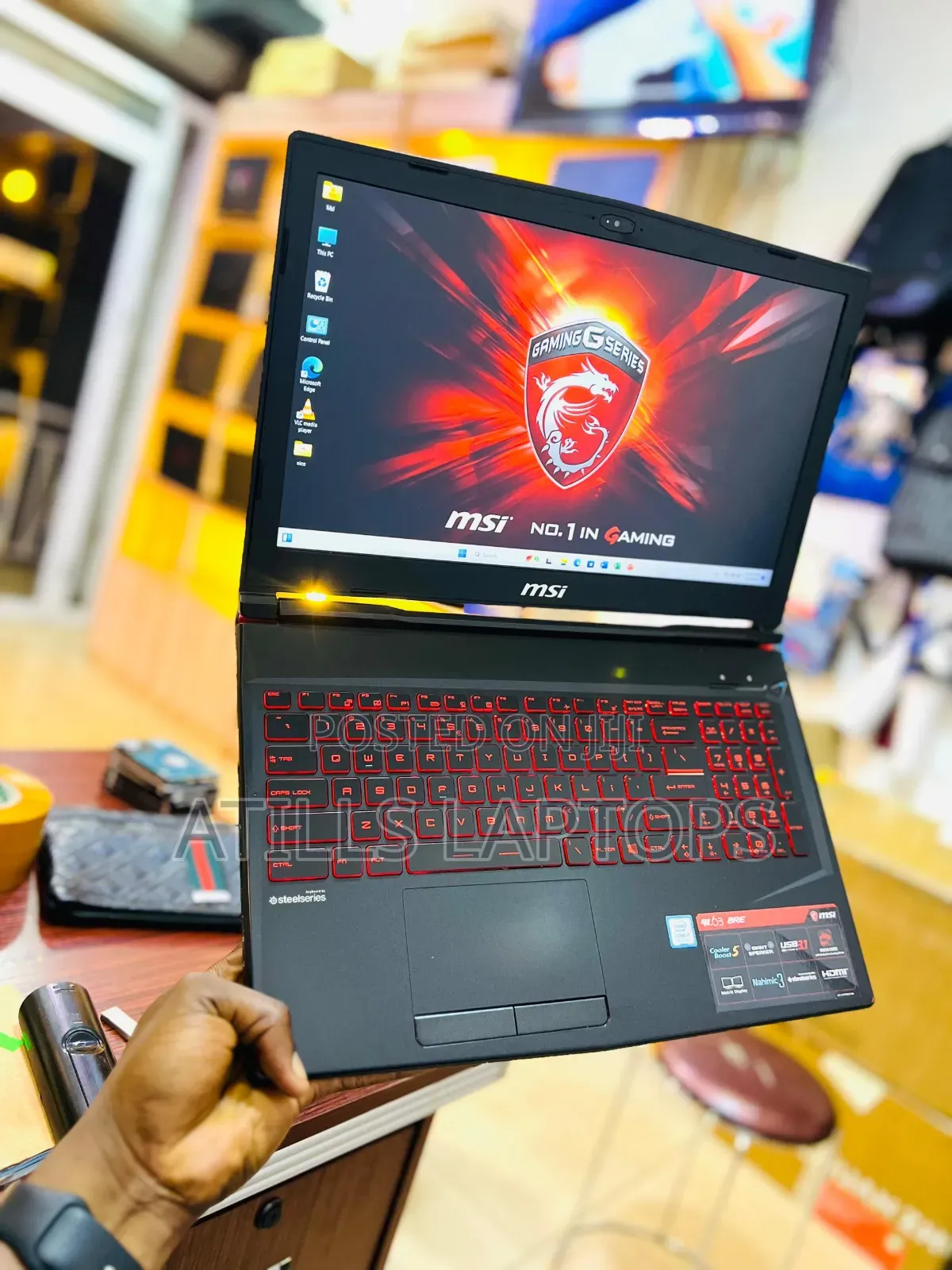 Laptop MSI GE62 7RE 16GB Intel Core I7 SSD 1.5T