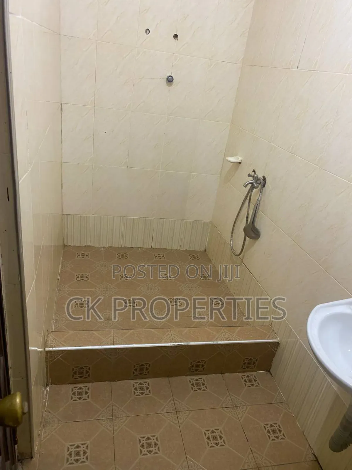 Hostel Available
