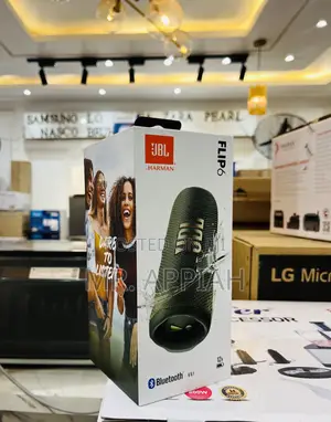 Sealed in Box JBL Flip 6 Portable Speaker(Green).