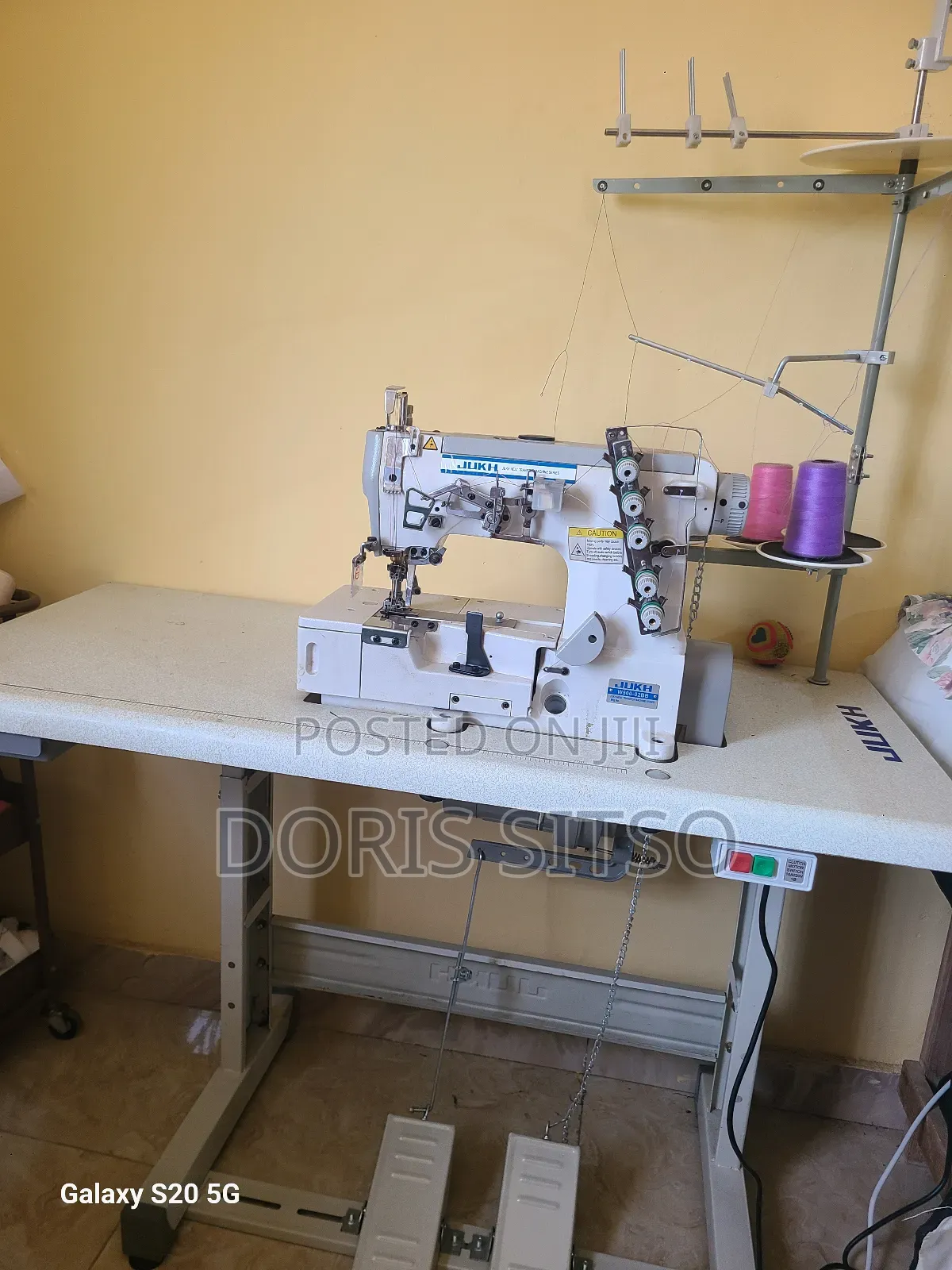 Flatlock Sewing Machine