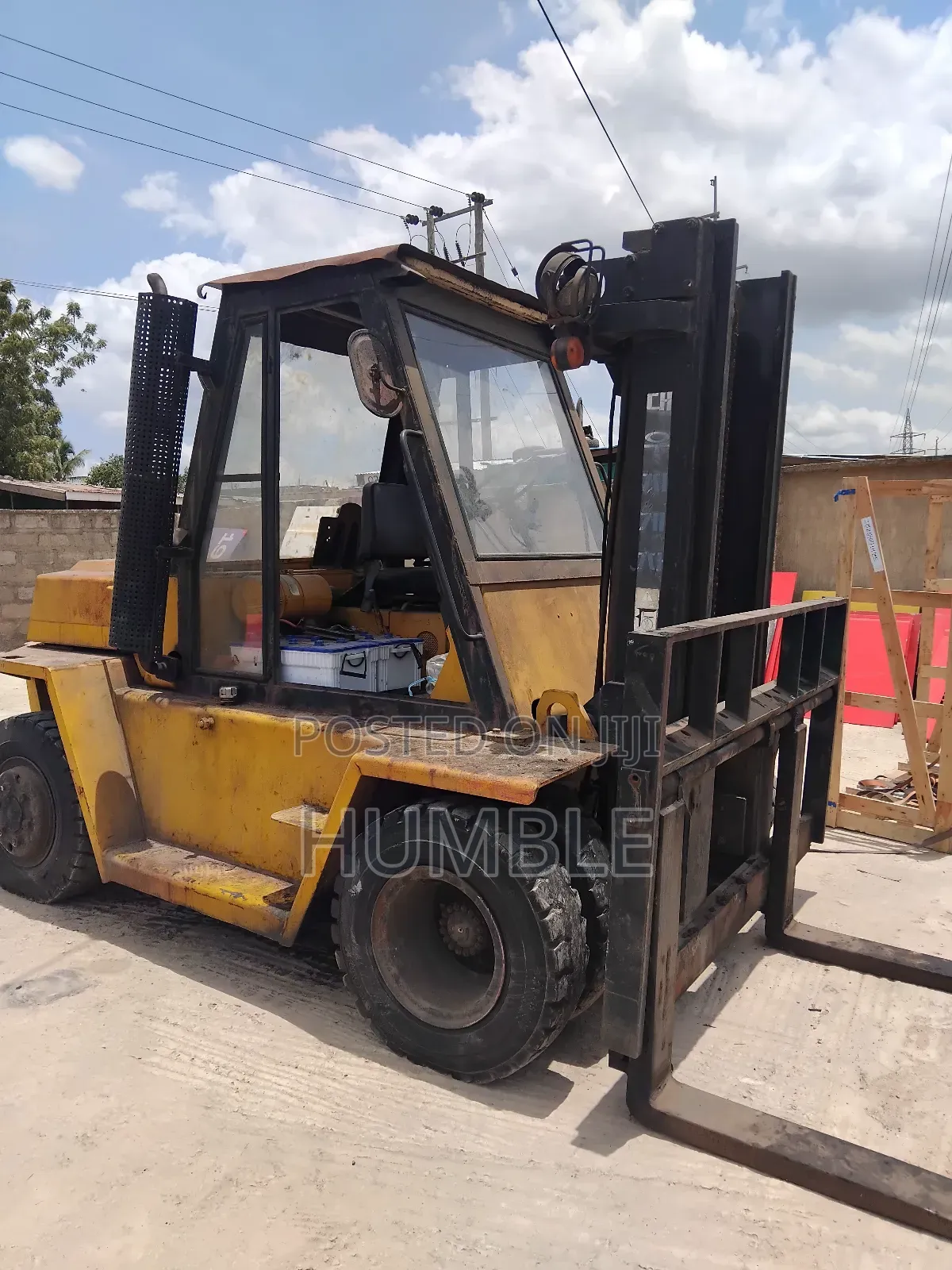 7 Ton Hyundai Forklift With Brand New Engine