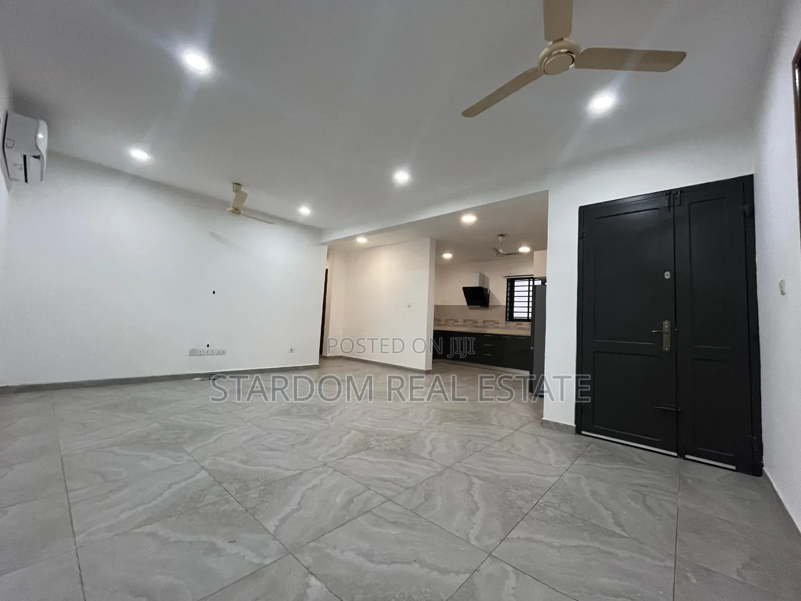2bdrm Apartment in Adjiriganor for rent