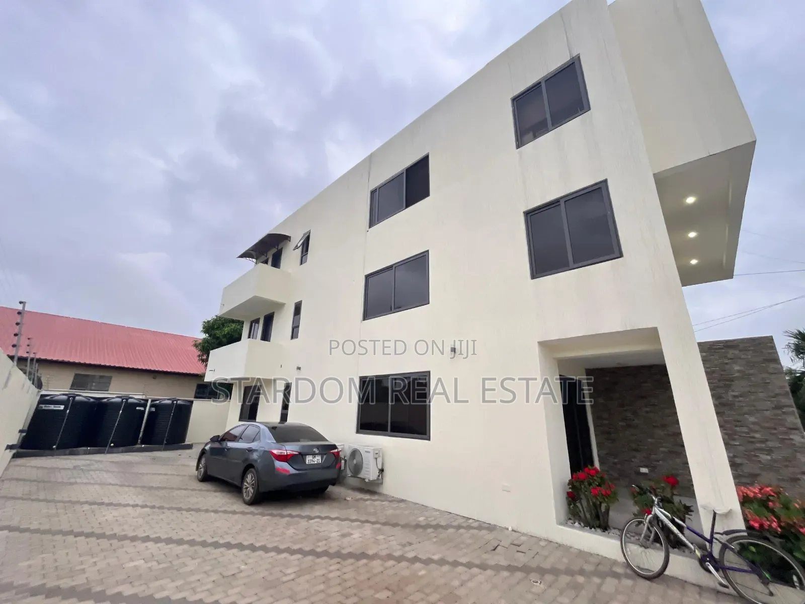 2bdrm Apartment in Adjiriganor for rent