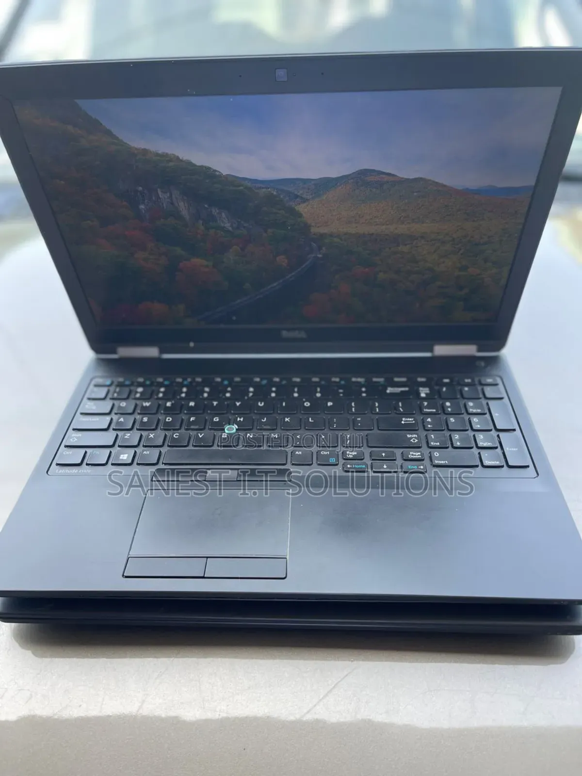 Laptop Dell Latitude E5570 8GB Intel Core i5 HDD 250GB