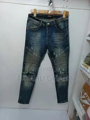 Turn Ordinary Days With Bamen's Fashionable Jeans.