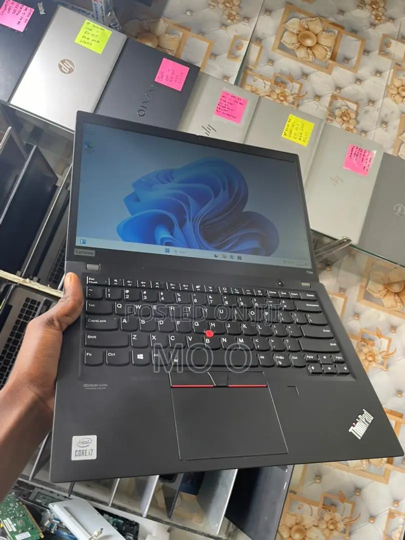 Laptop Lenovo ThinkPad T14s G4 16GB Intel Core i7 SSD 256GB