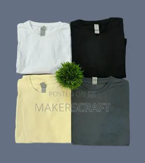 Plain T-Shirt, Vicyao
