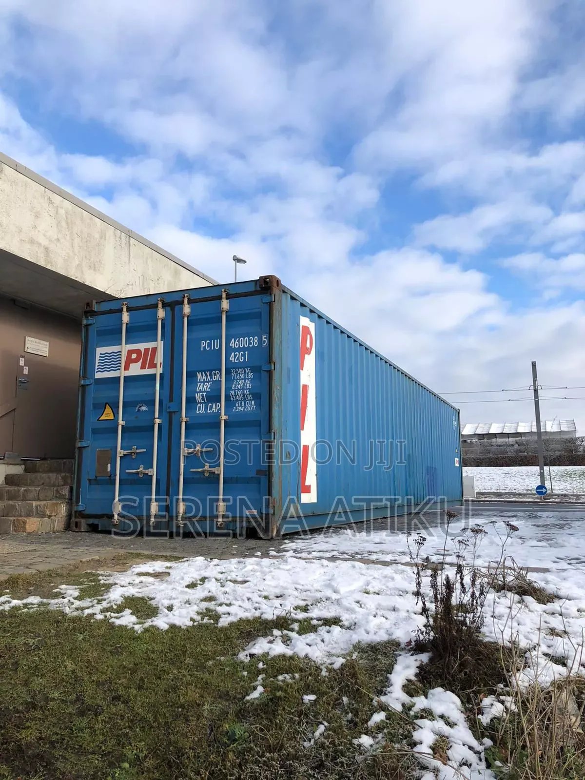 Large Container