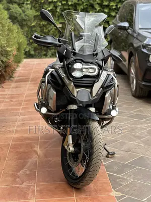 BMW R1250GS 2022 Brown