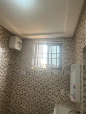 Furnished 5bdrm House in Mountain View, Old Ashomang for sale