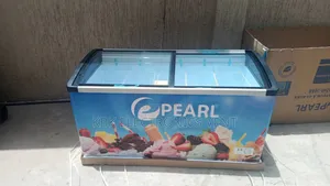 Pearl 518ltr Showcase Display Freezer