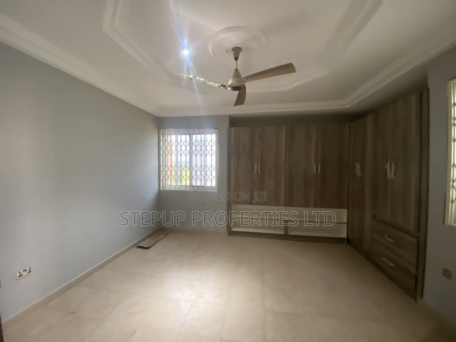 7bdrm House in Adjiringanor, Otano for rent