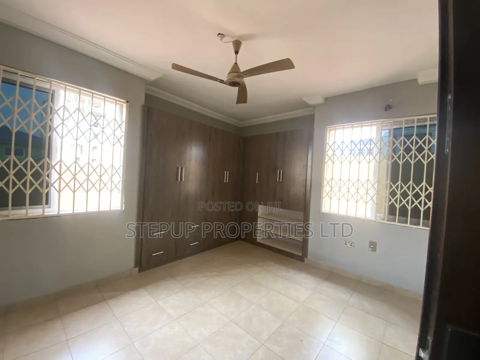 7bdrm House in Adjiringanor, Otano for rent