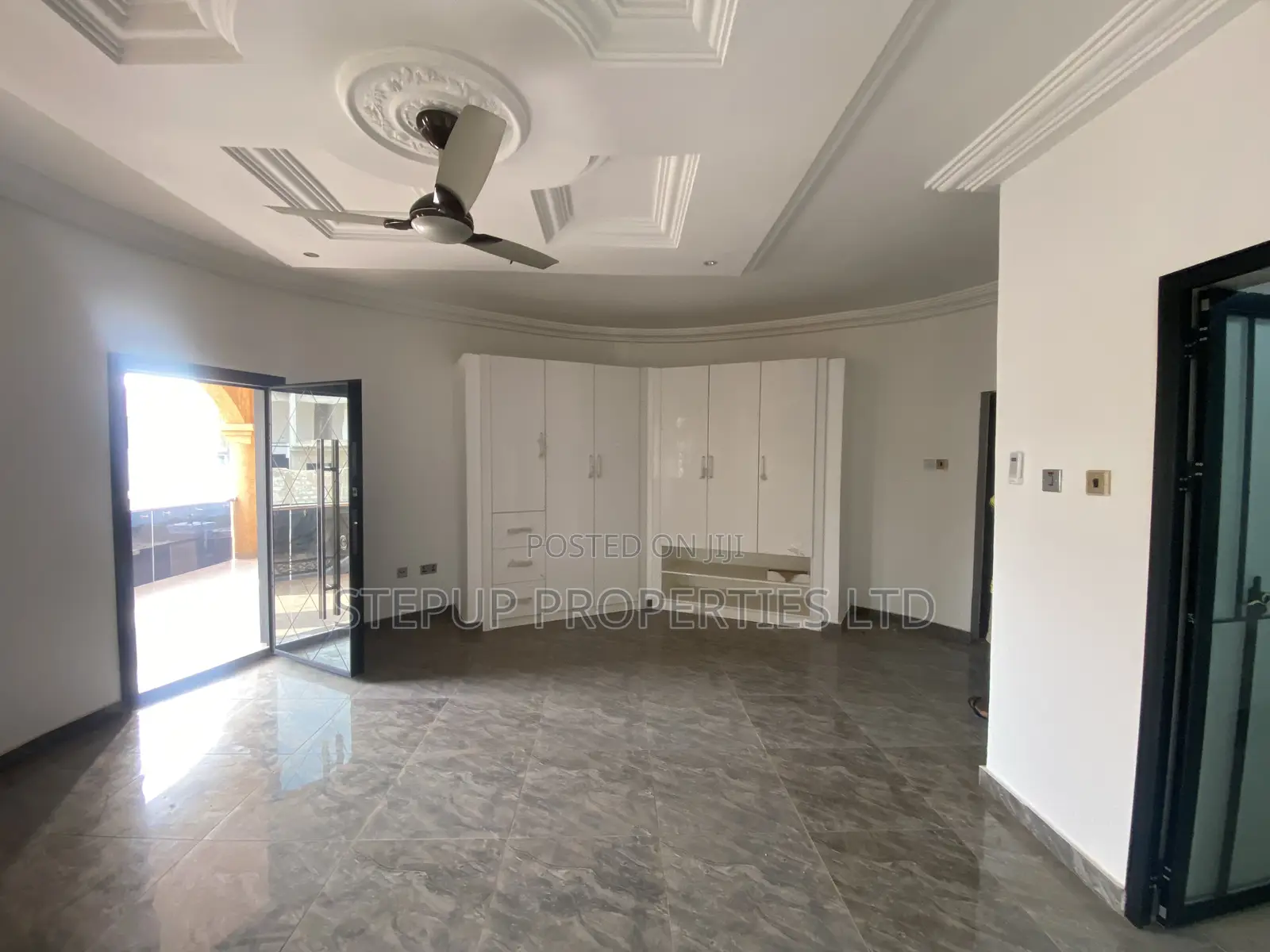 7bdrm House in Adjiringanor, Otano for rent