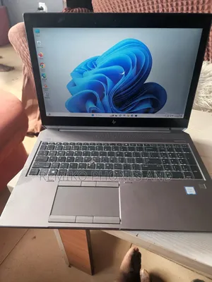 Laptop HP ZBook 15u G5 32GB Intel Core I7 SSD 512GB