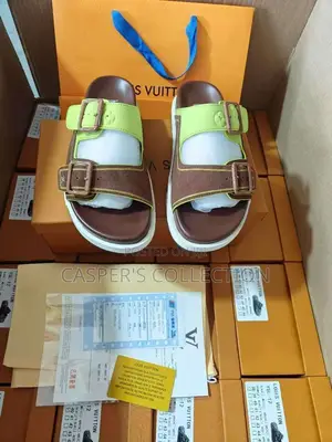 Quality Louis Vuitton Slides in Box
