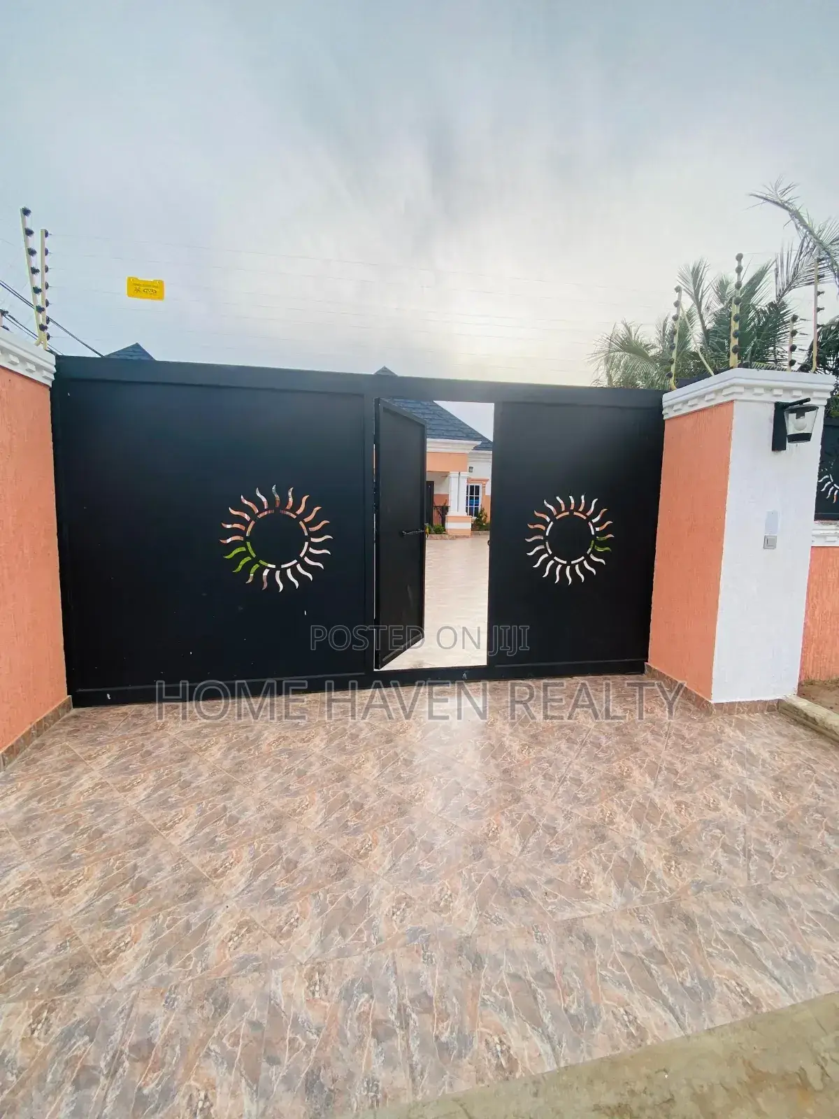 3bdrm House in Alhaji Israel for sale