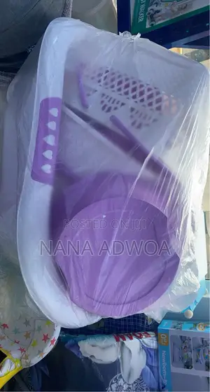 Baby Bath and Basin With Assessories