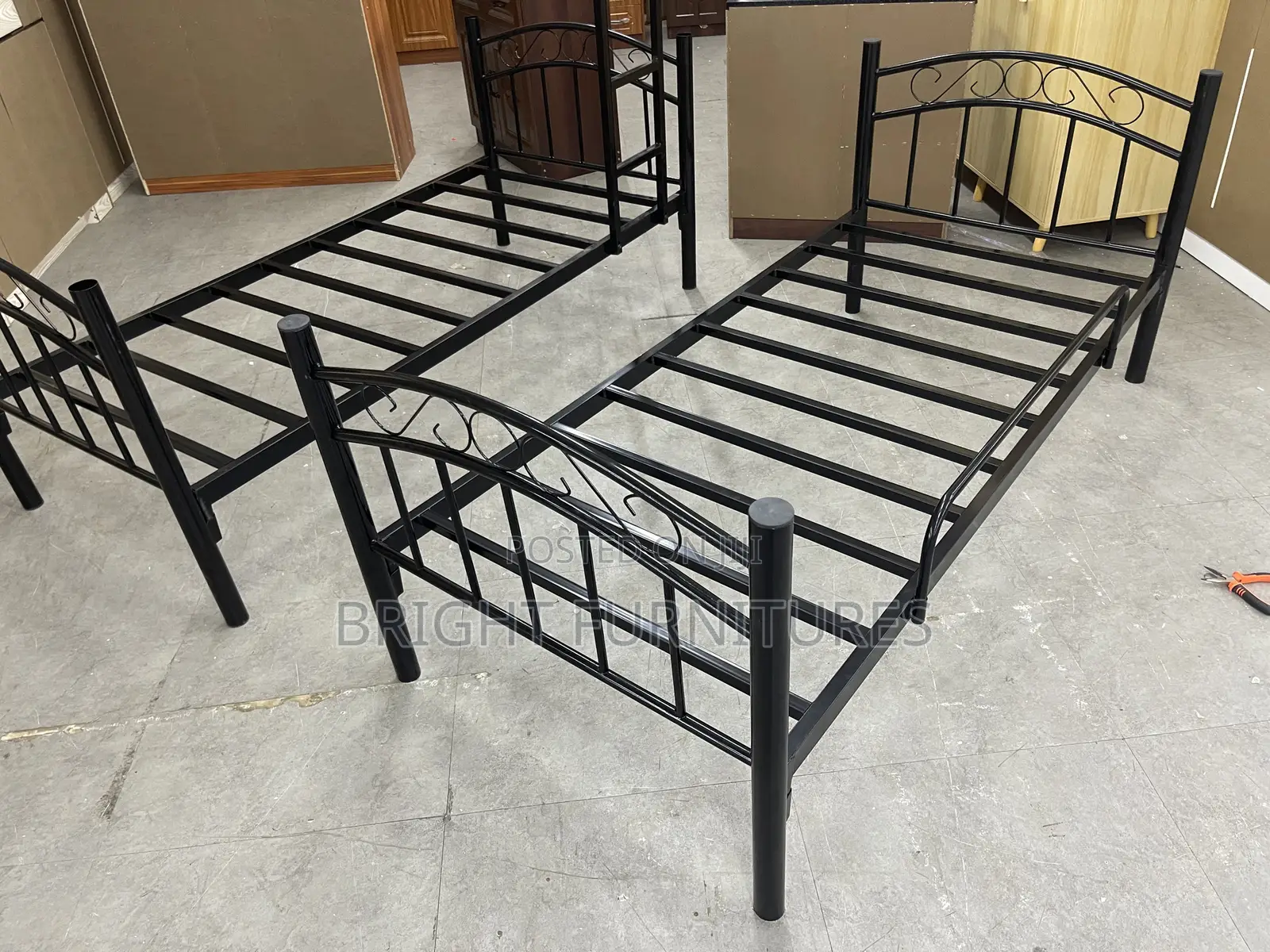 Quality Foreign Metallic One and Half Double Bunk Bed