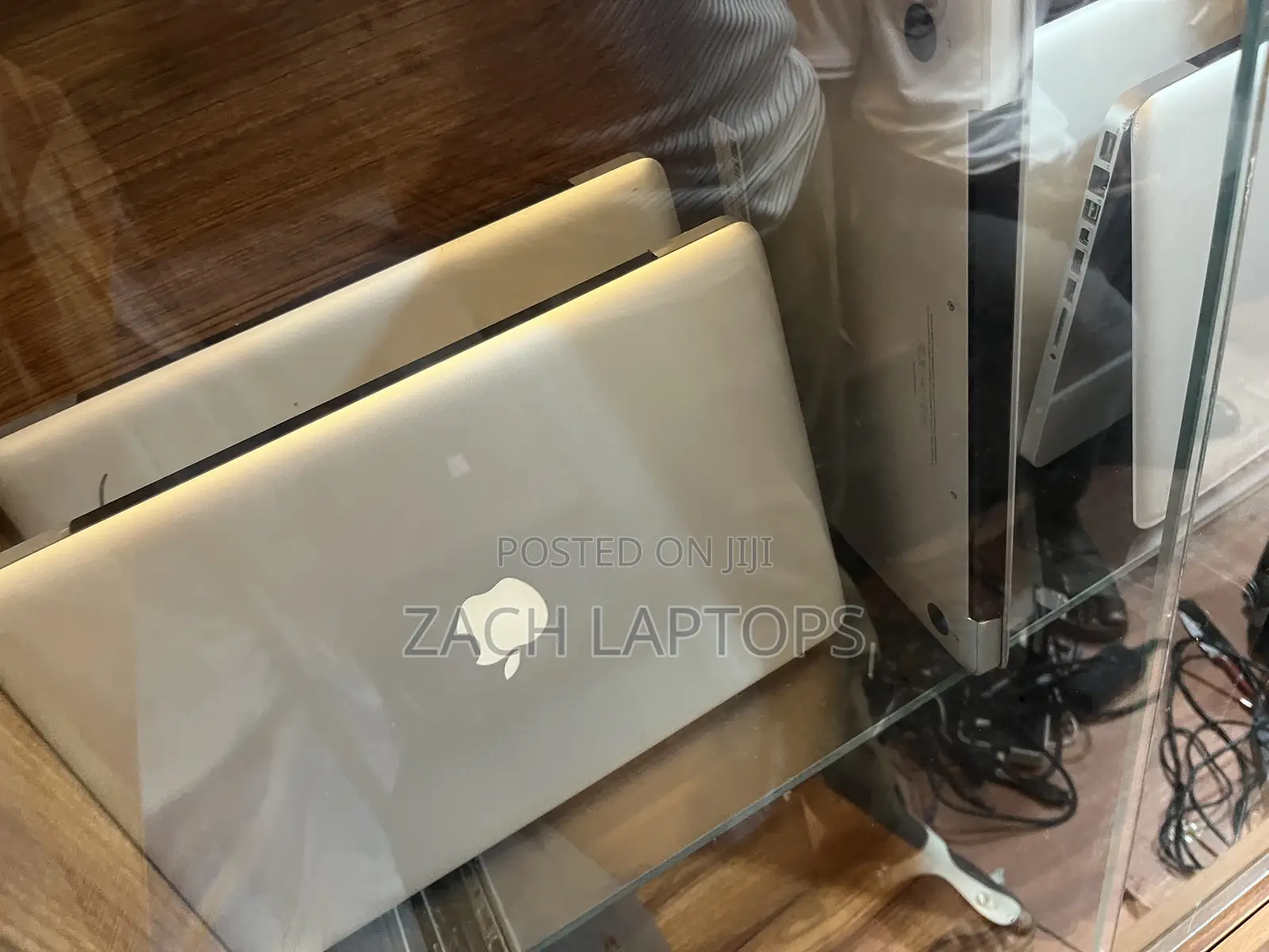 Laptop Apple MacBook 2012 8GB Intel Core I5 HDD 500GB
