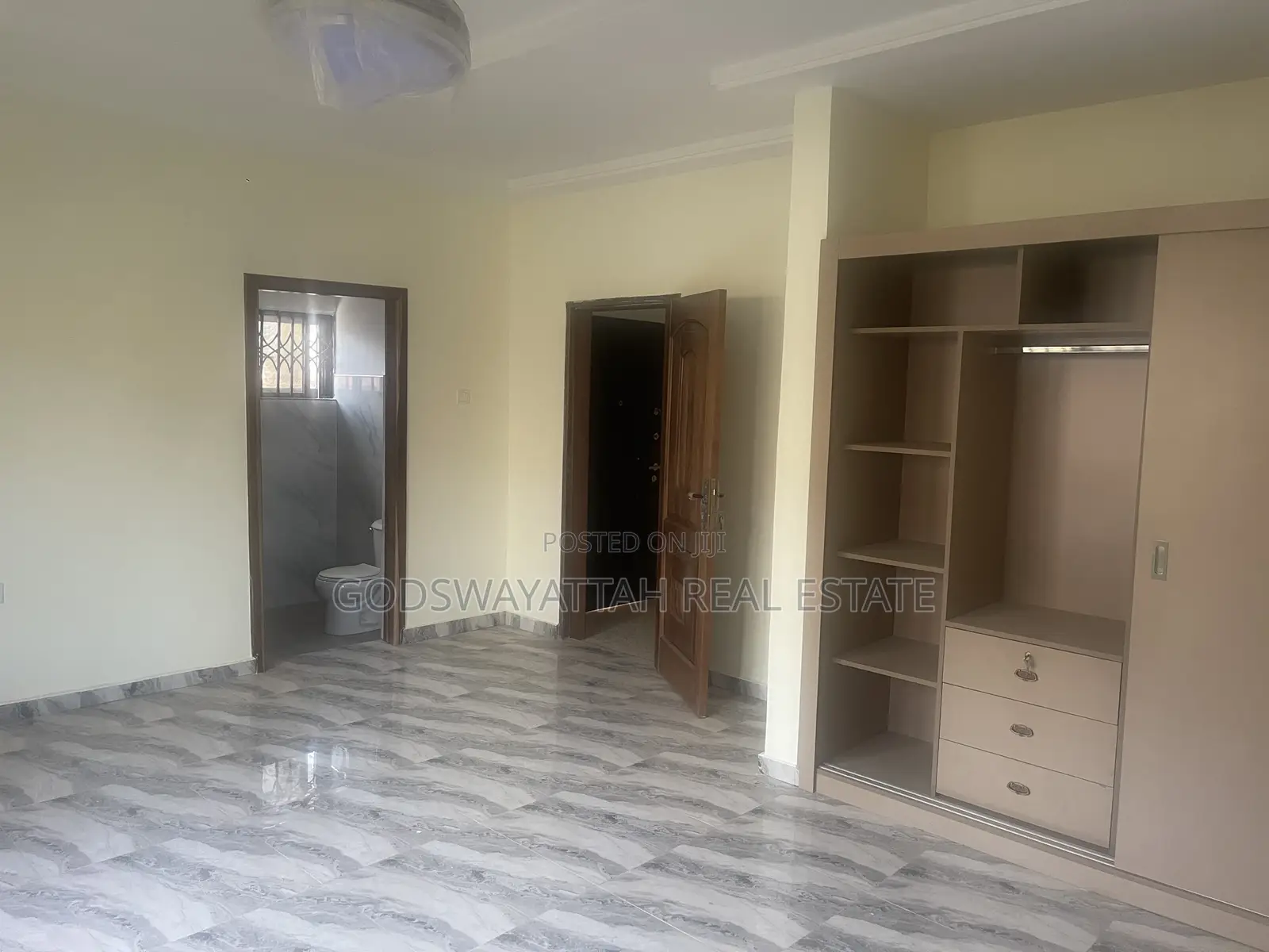 4bdrm House in East Legon, Adjiriganor for rent