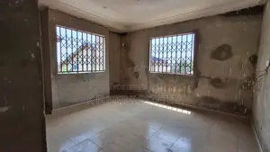 7bdrm House in K Fuseini Estate, Kumasi Metropolitan for sale