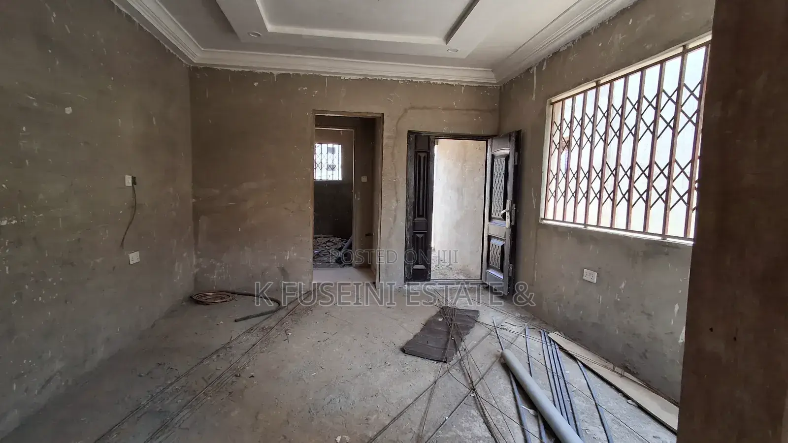 7bdrm House in K Fuseini Estate, Kumasi Metropolitan for sale