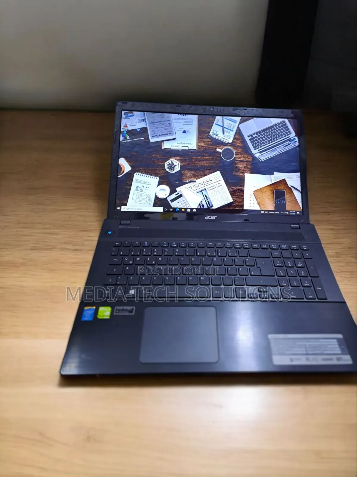 Laptop Acer Aspire V3-111P 8GB Intel Core i5 HDD+SSD 256GB