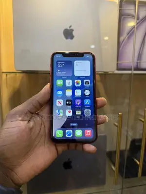 New Apple iPhone 11 64 GB Red