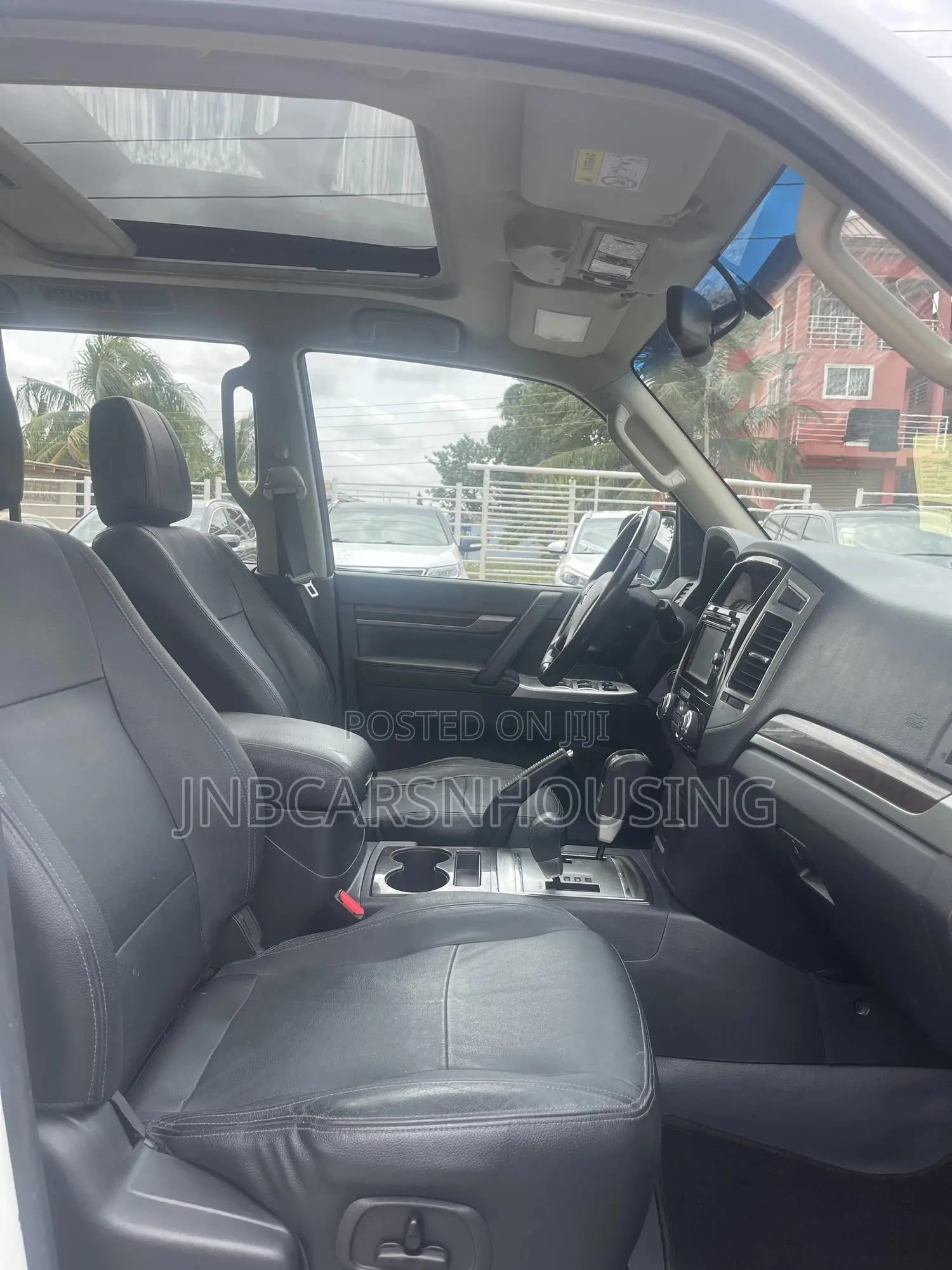 Mitsubishi Pajero V80 3.5 V6 GL/GLS 2018 White