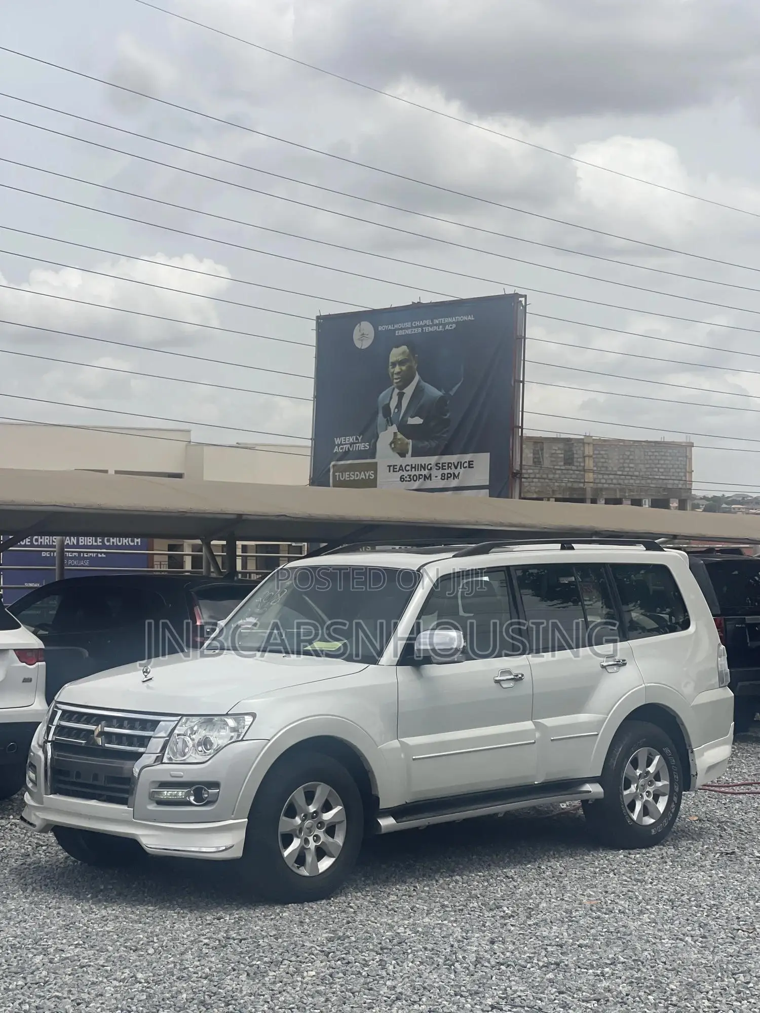 Mitsubishi Pajero V80 3.5 V6 GL/GLS 2018 White