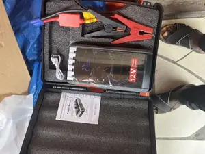 Battery Jump Starter / Power Bank or Engine Starter 12 Volts
