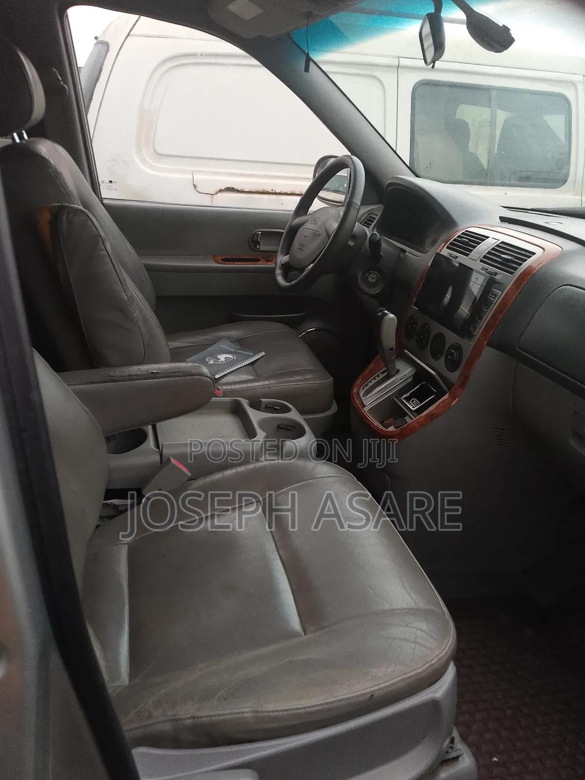 Kia Granbird 2009 Silver