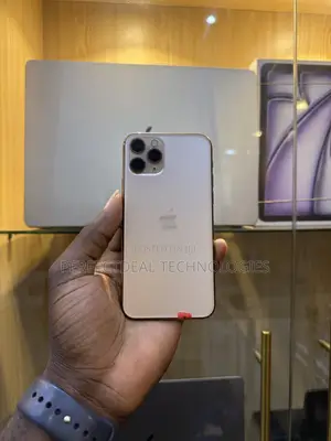 New Apple iPhone 11 Pro 64 GB Gold