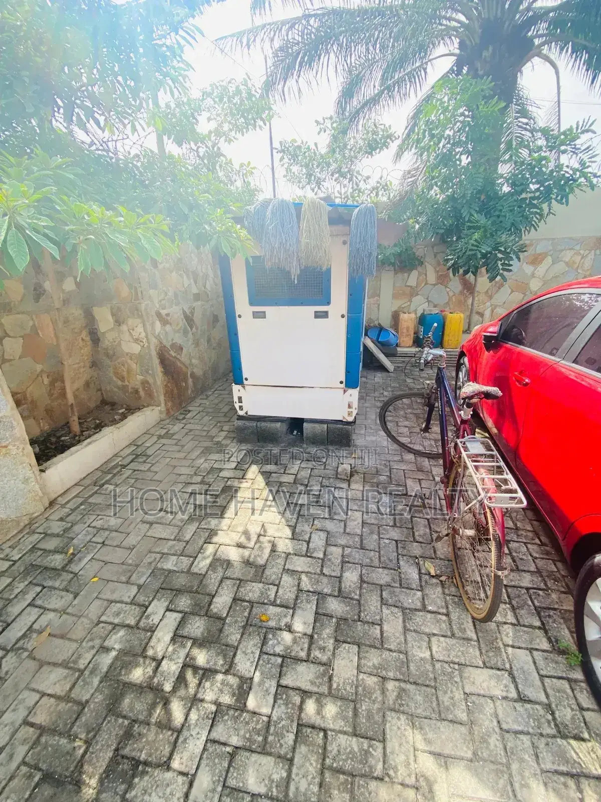 2bdrm Apartment in Dzorwulu for rent