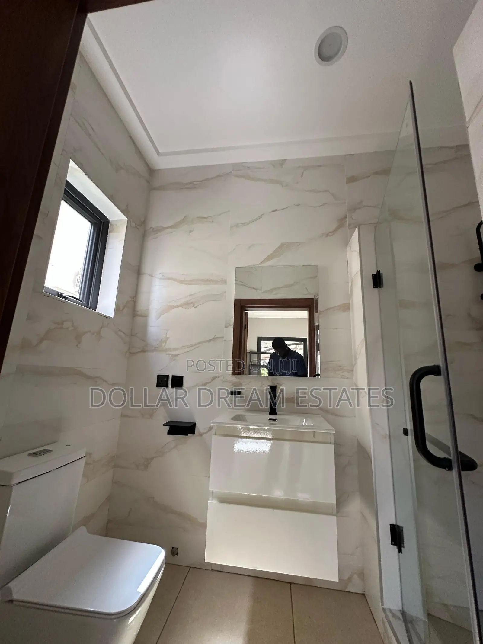 4bdrm House in Airport Residential Area for sale