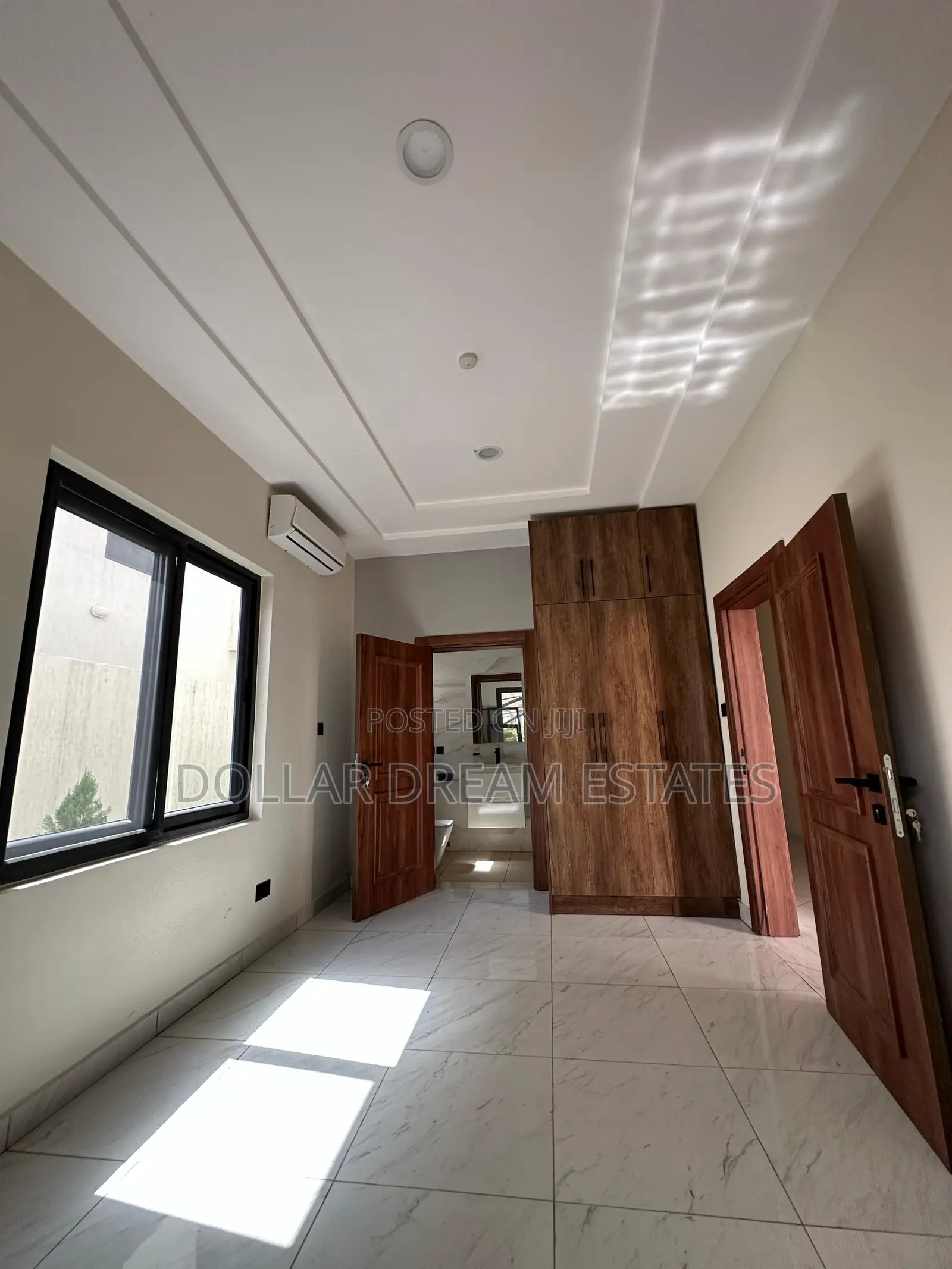 4bdrm House in Airport Residential Area for sale