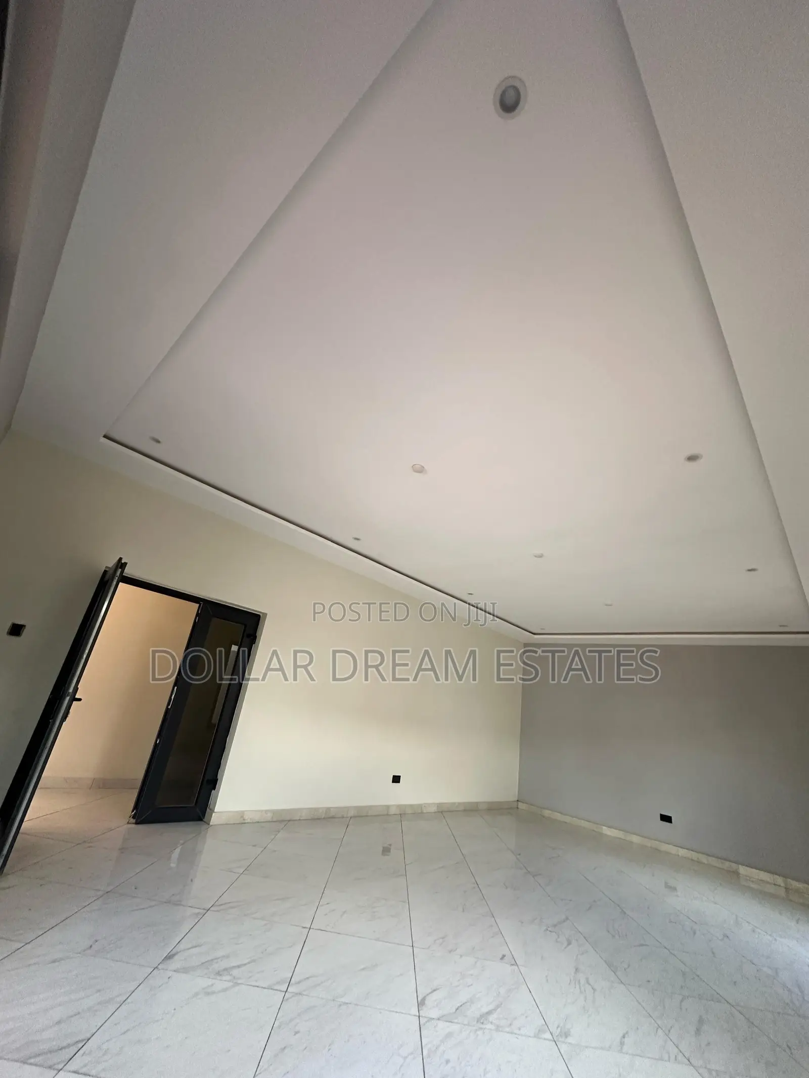 4bdrm House in Airport Residential Area for sale