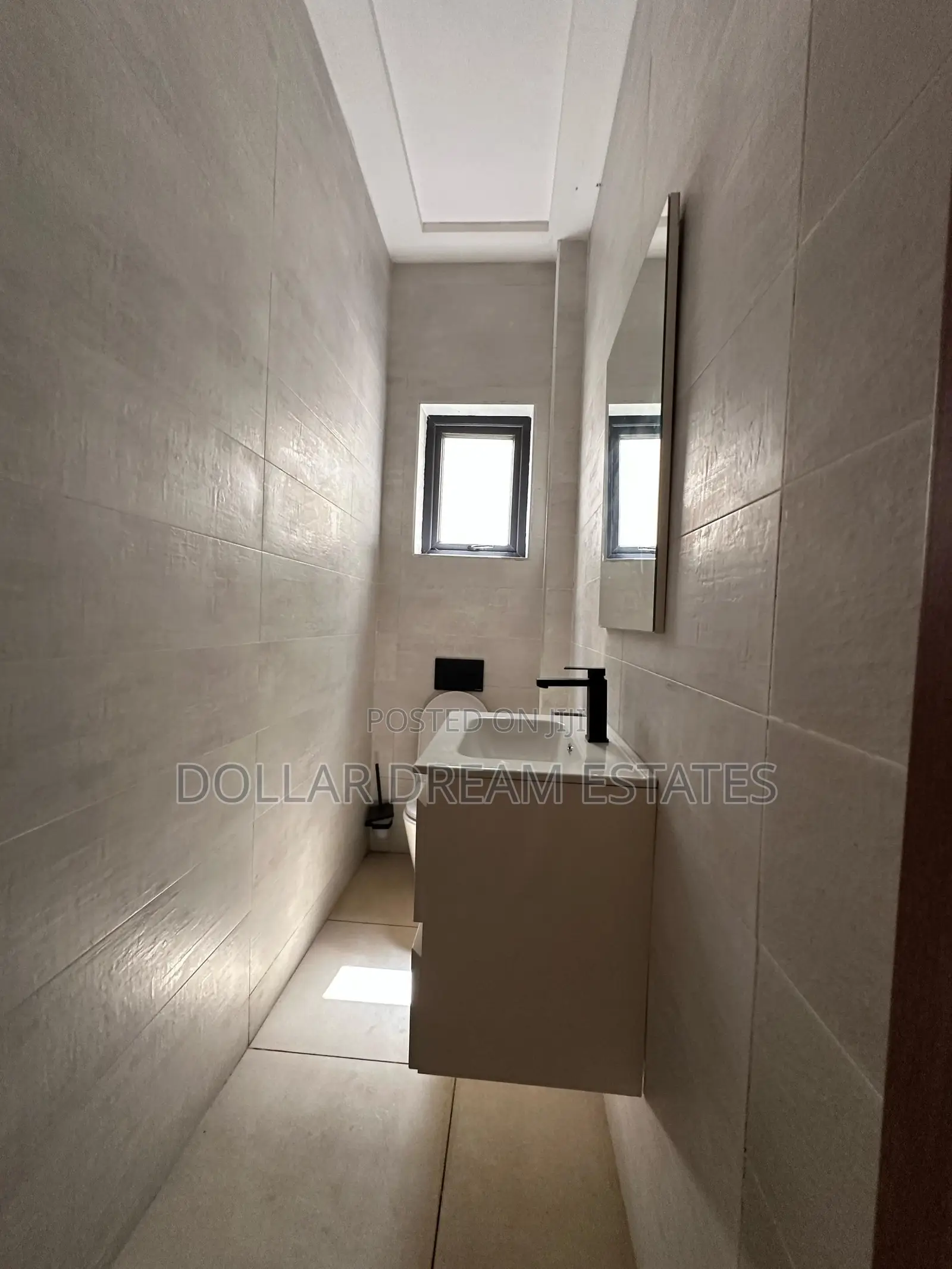 4bdrm House in Airport Residential Area for sale