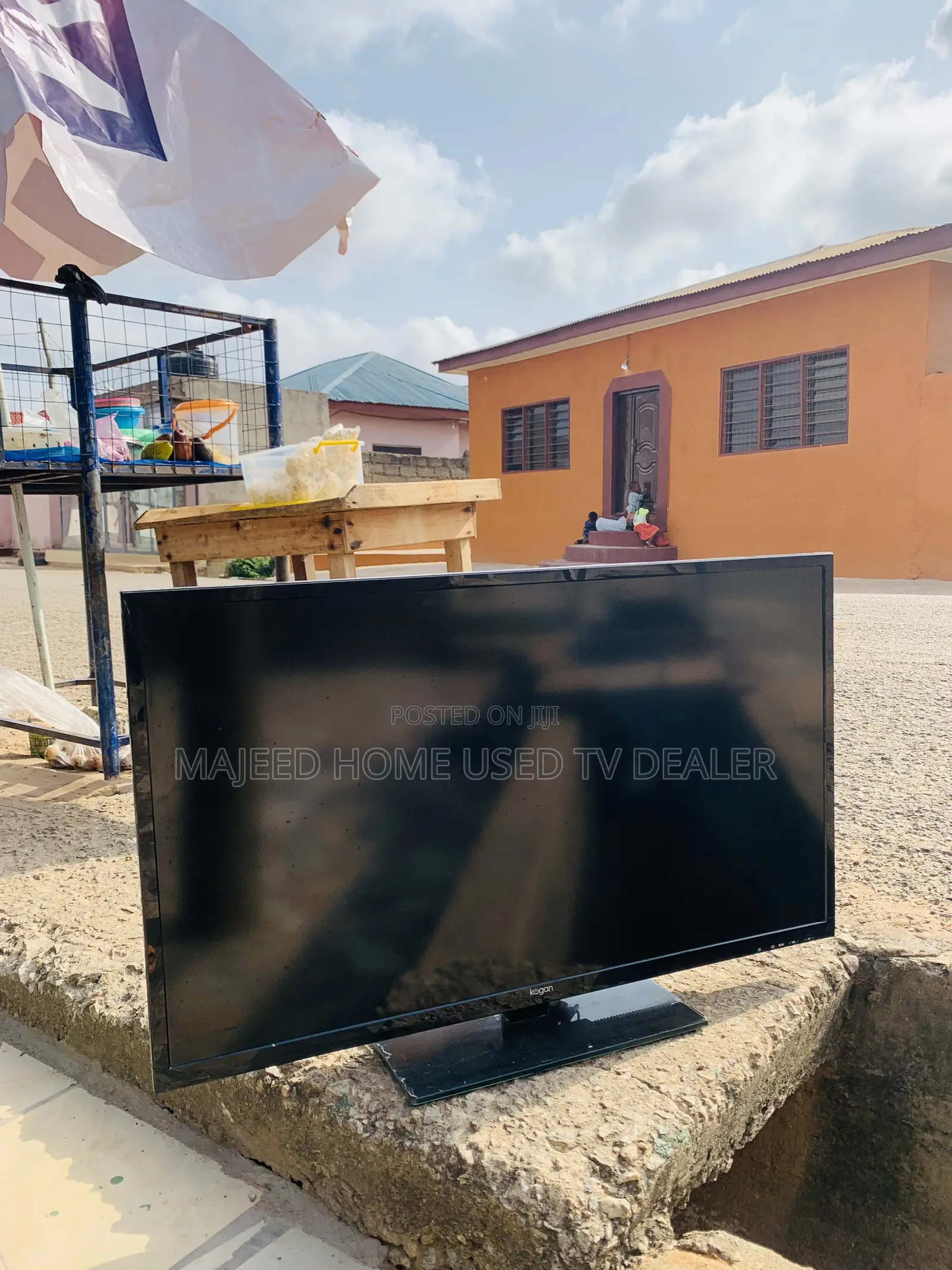 Soniq 42inches Led Television