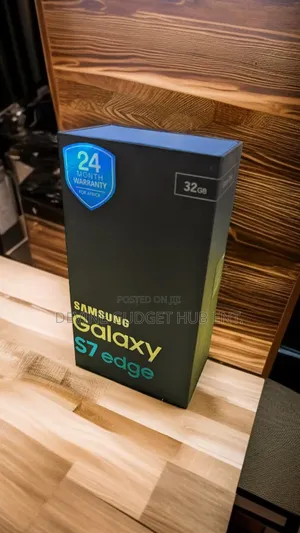 New Samsung Galaxy S7 edge 32 GB Silver